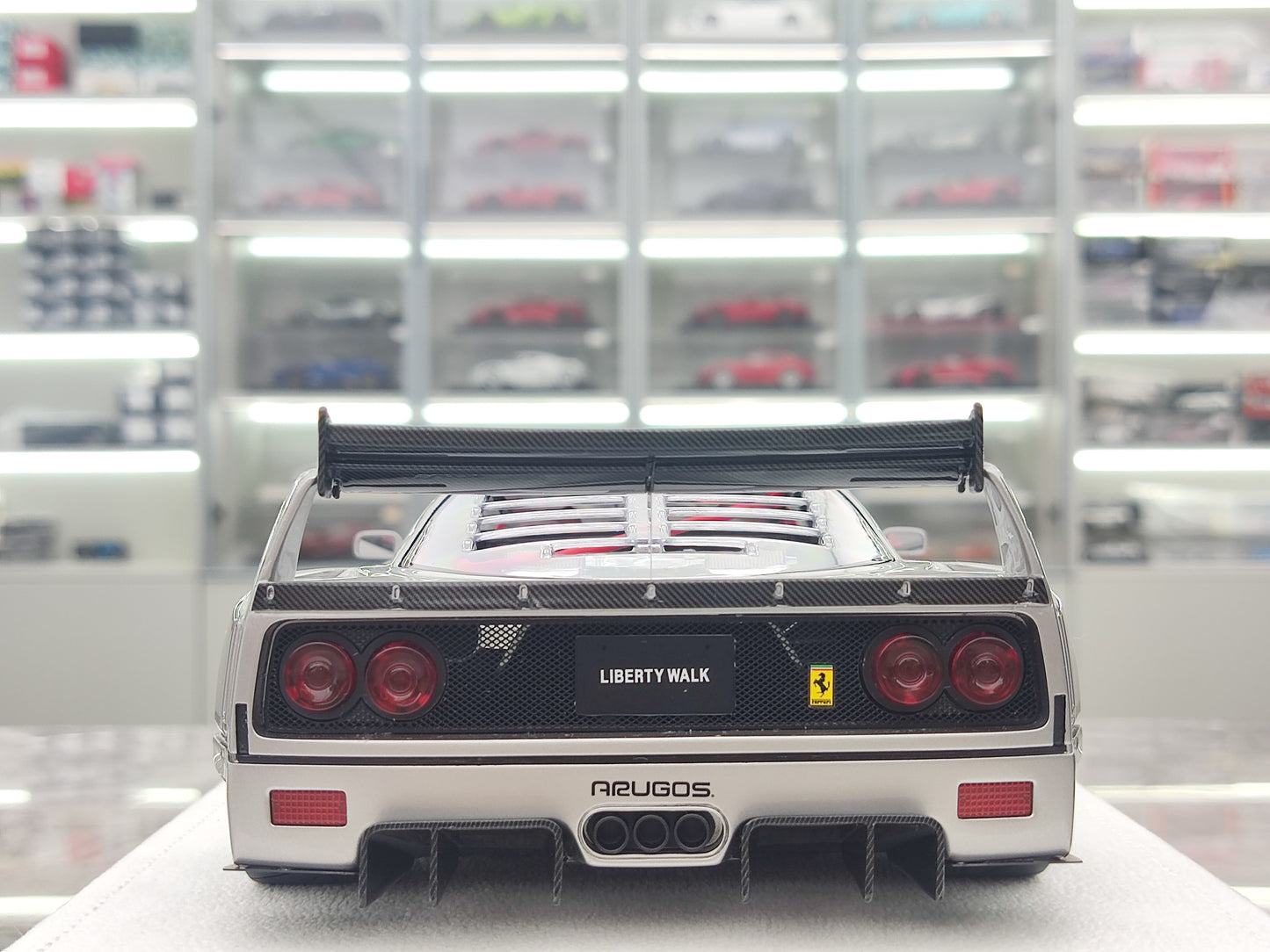 BBA MODEL 1/18 Ferrari F40 Tungsten Steel Silver Limited Edition Car Model BBA014