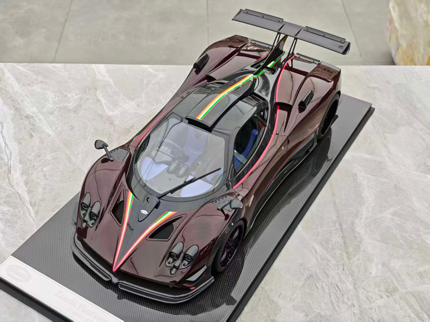 HH Model 1/8 Pagani Zonda 760 Ghost HH575