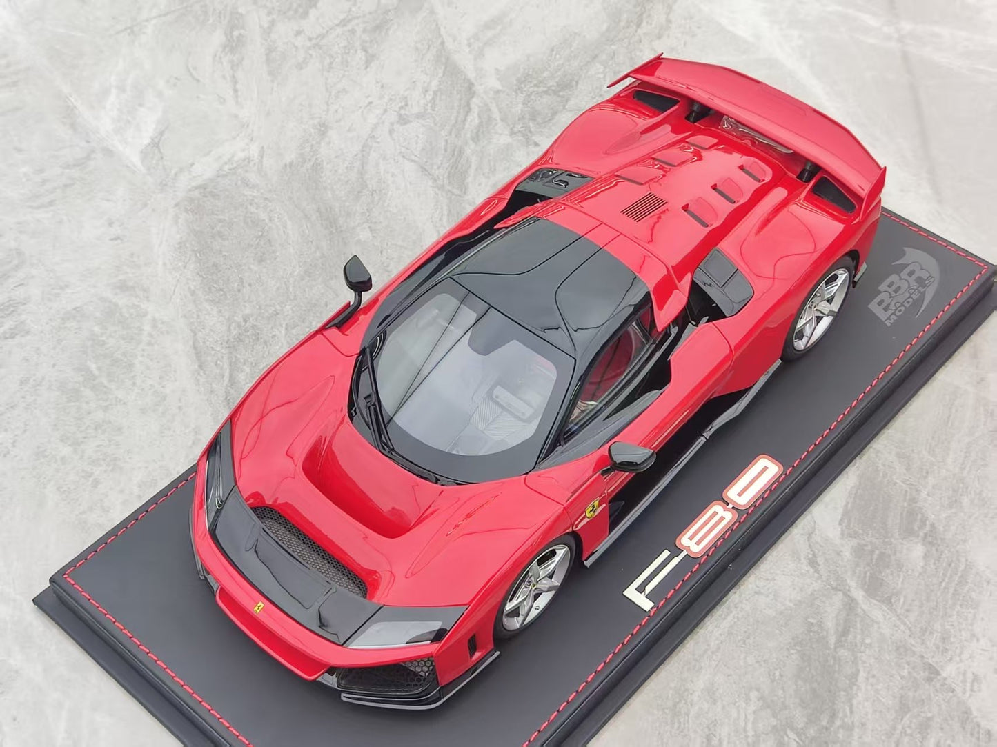 BBR 1/18 Ferrari F80 (New "King of the Road") - Leather Base, Standard Red/Silver Wheels (P18253A)