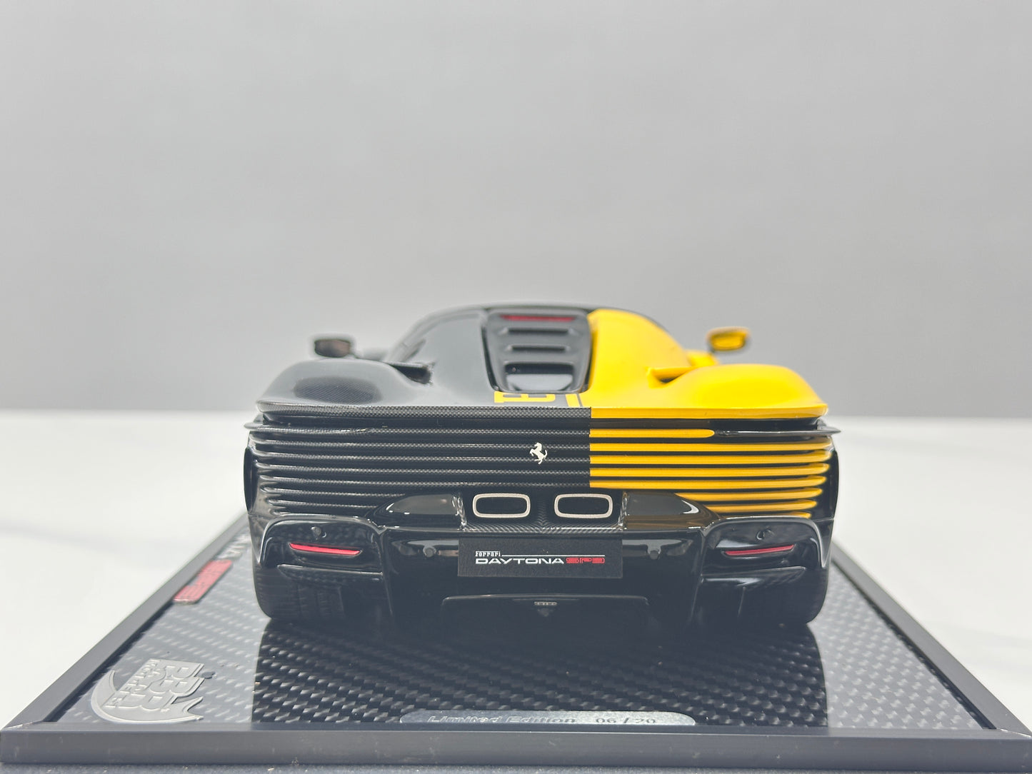 BBR 1/18 Ferrari SP3 Daytona 599+1 Spider - Open Roof Modena Yellow/Black Carbon Fiber P18214TMOCH