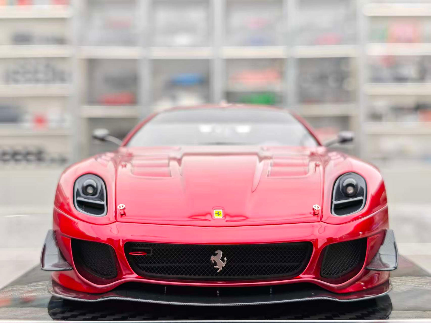 CE 1/18 Ferrari 599xx Evo Red CE003