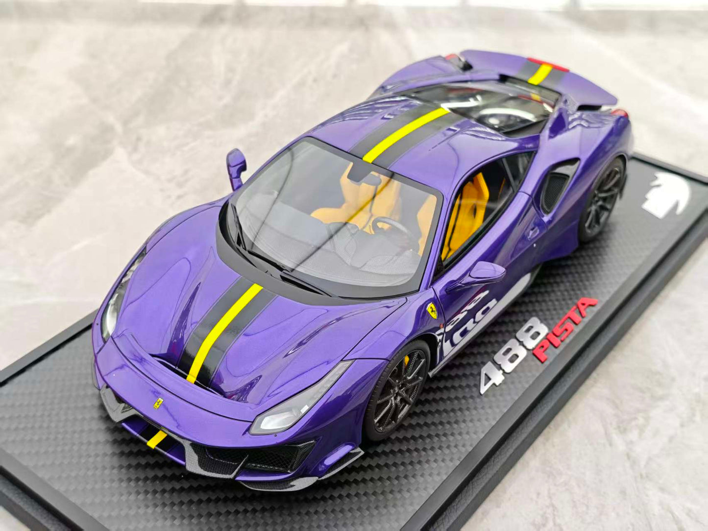 BBR 1/18 Ferrari 488pista Arabian Purple P18145VAST2024CH