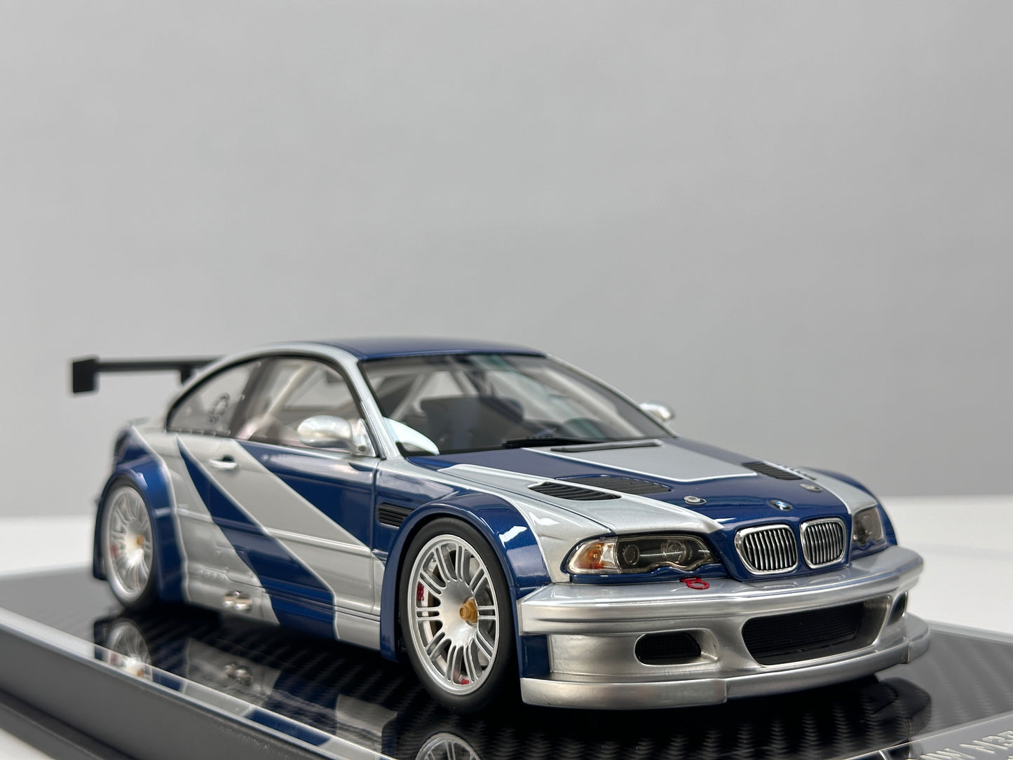 ZP 1/18 BMW M3 E46 GTR – *Need for Speed* Classic Blue & Silver Livery (ZP119)