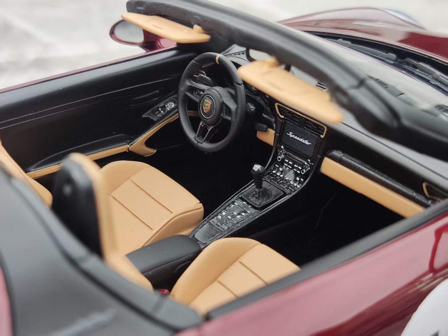 GT Spirit 1/18 Porsche 911 (991.2) SPEEDSTER “HERITAGE EDITION” Metallic Cherry Red GT929