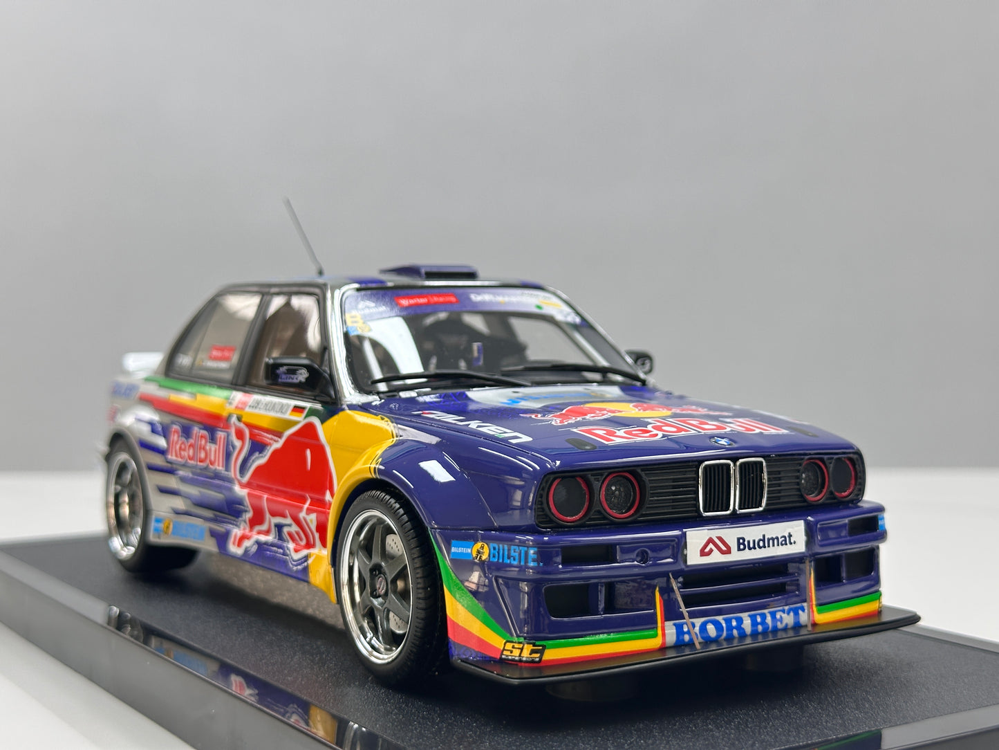 OTTO 1/18 BMW E30 V8 DRIFT Purple Livery OT486