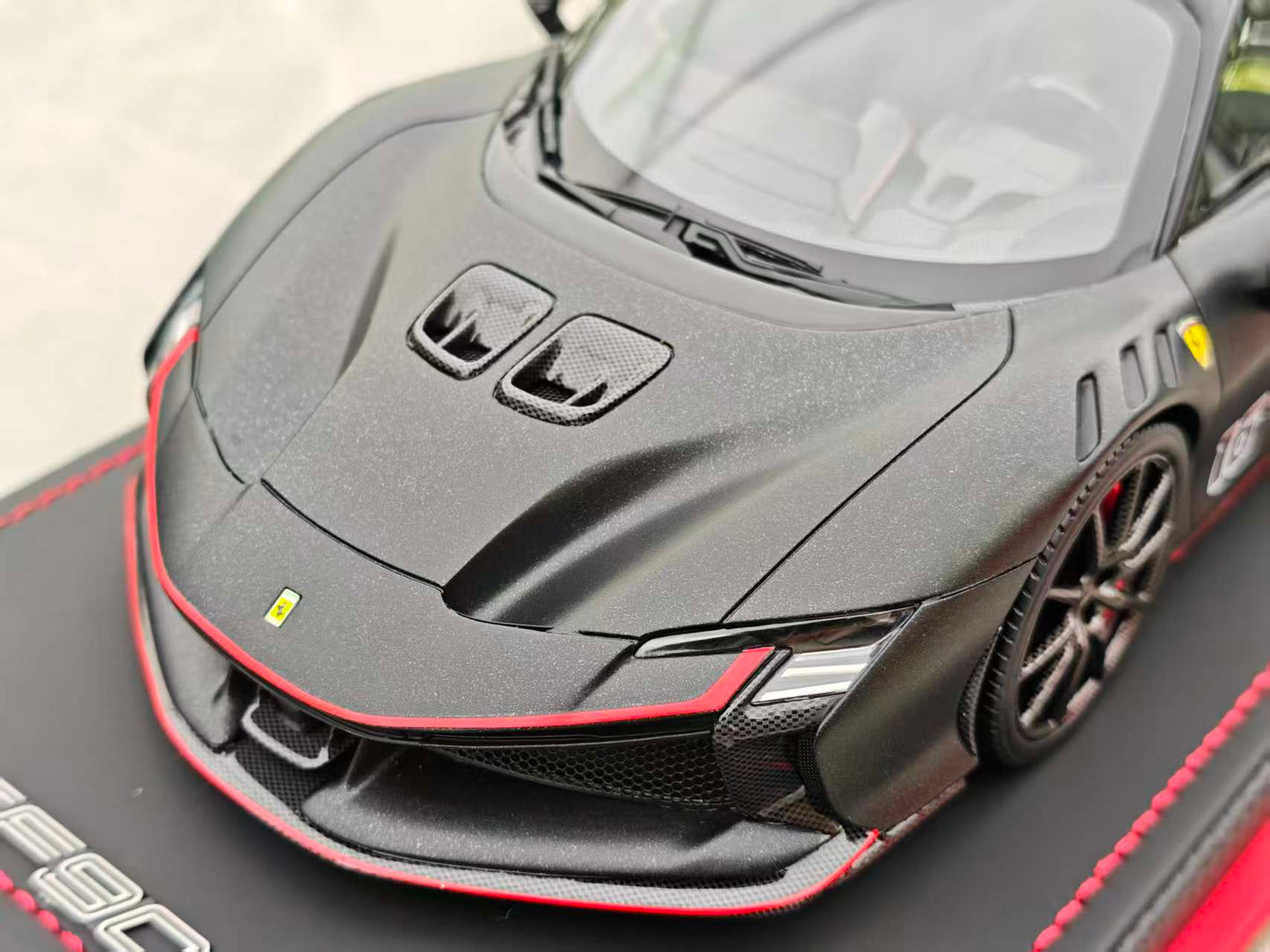 MR 1/18 Ferrari SF90XX Stradale Leclerc Custom Edition Hard FE041SE3