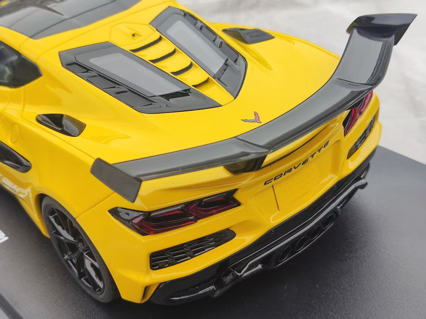 GT Spirit 1/18 Chevrolet Corvette C8 ZR1 Yellow GT528