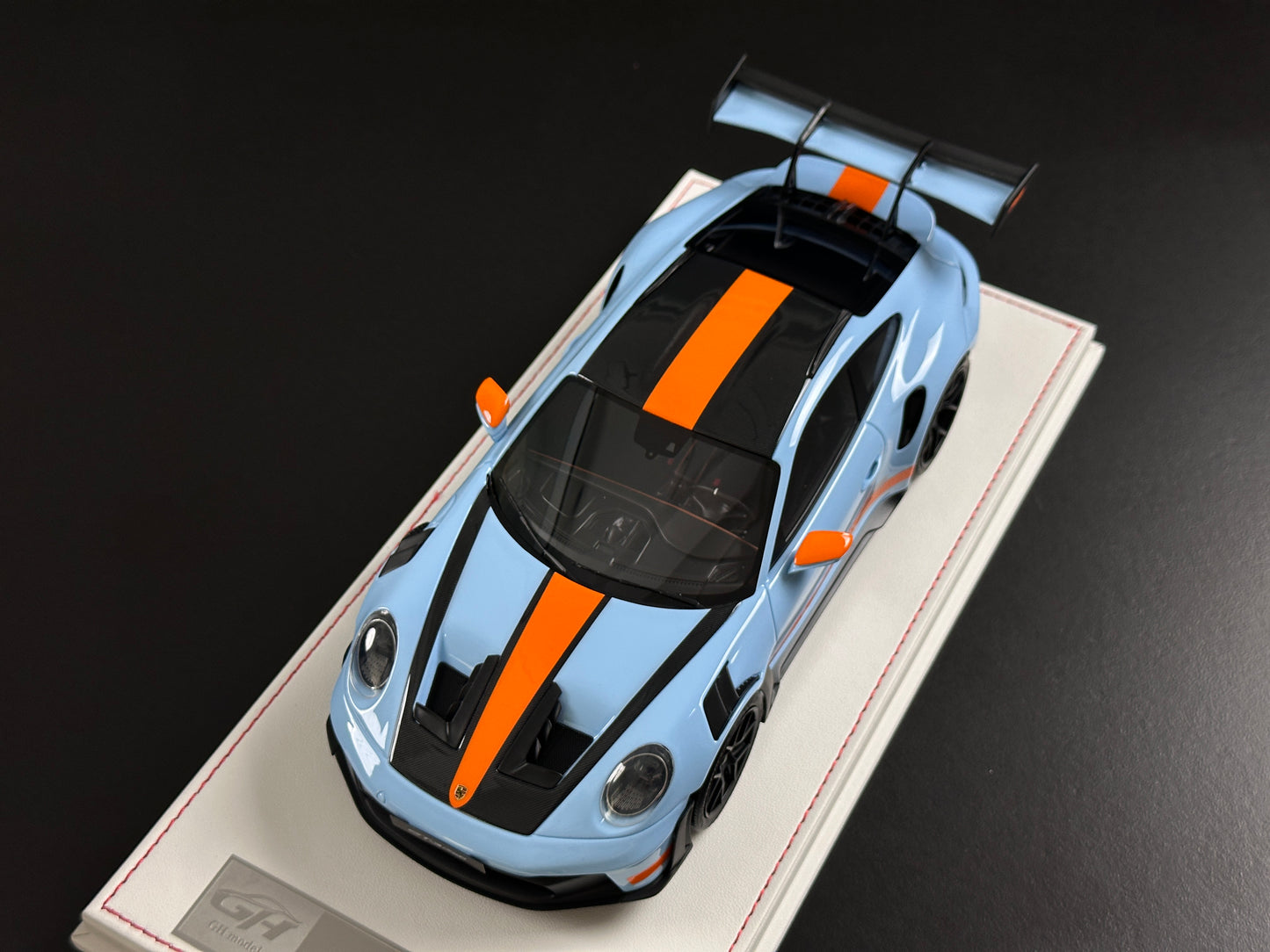 GH MODEL 1/18 Porsche 992 GT3RS Gulf Oil GH017