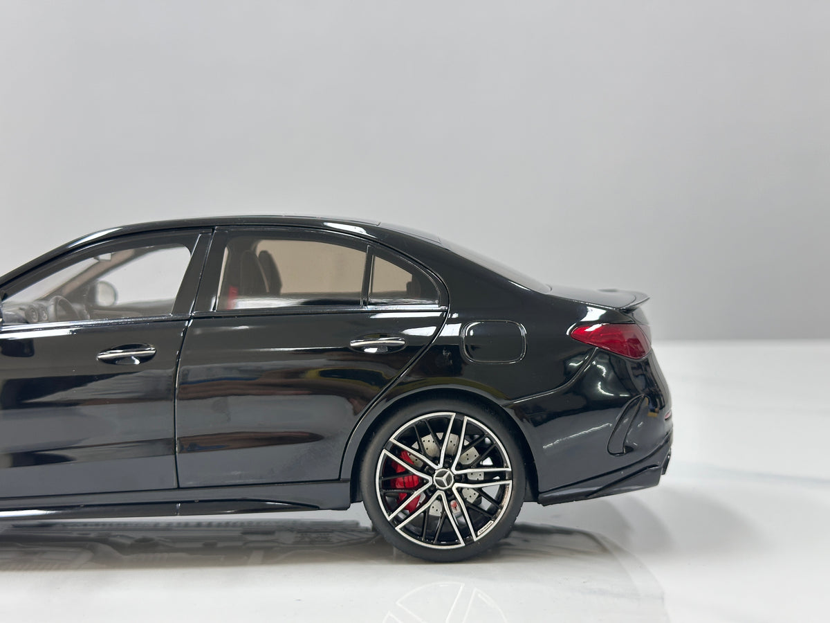 NZG 1/18 Mercedes-AMG C63 S E-Performance Gloss Black (111200050)