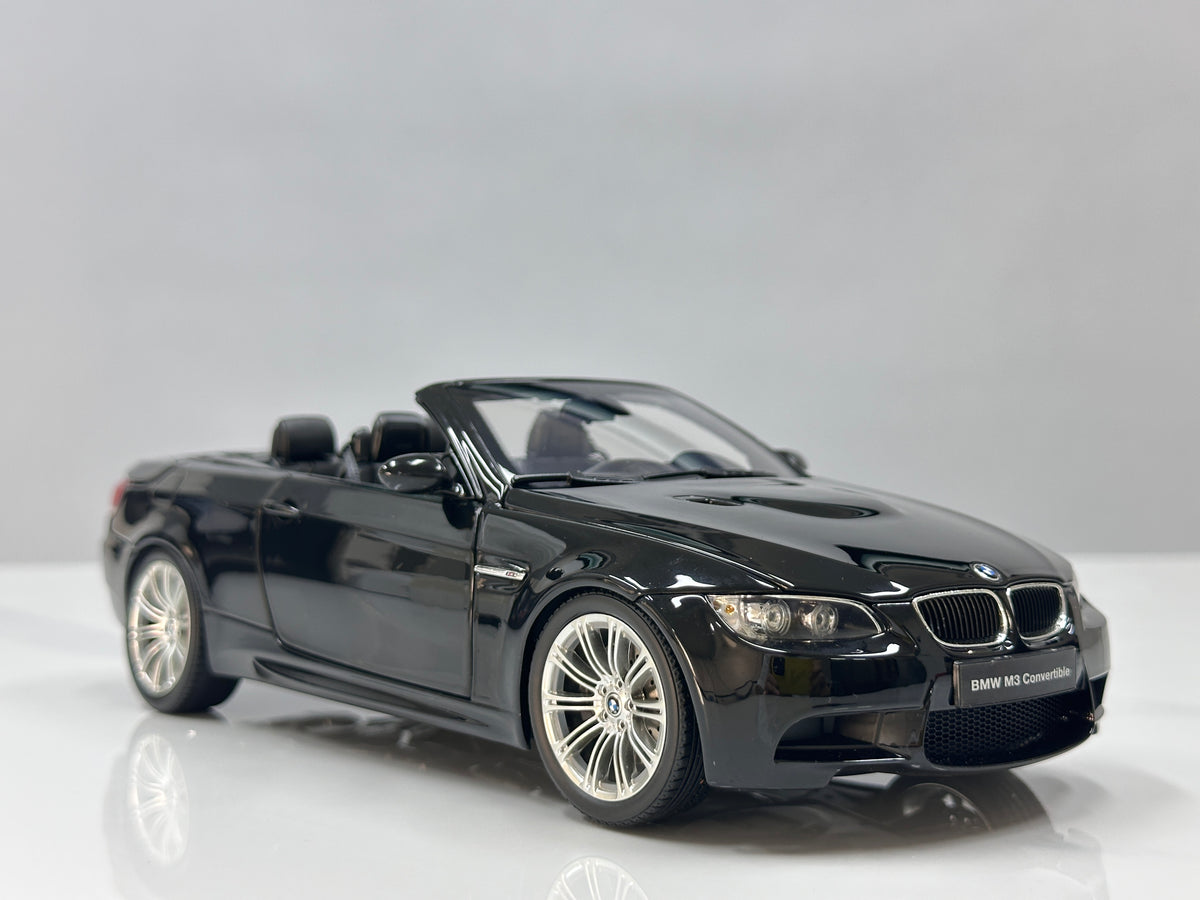 KYOSHO 1/18 BMW M3 Convertible (E93M) Black 08738BK