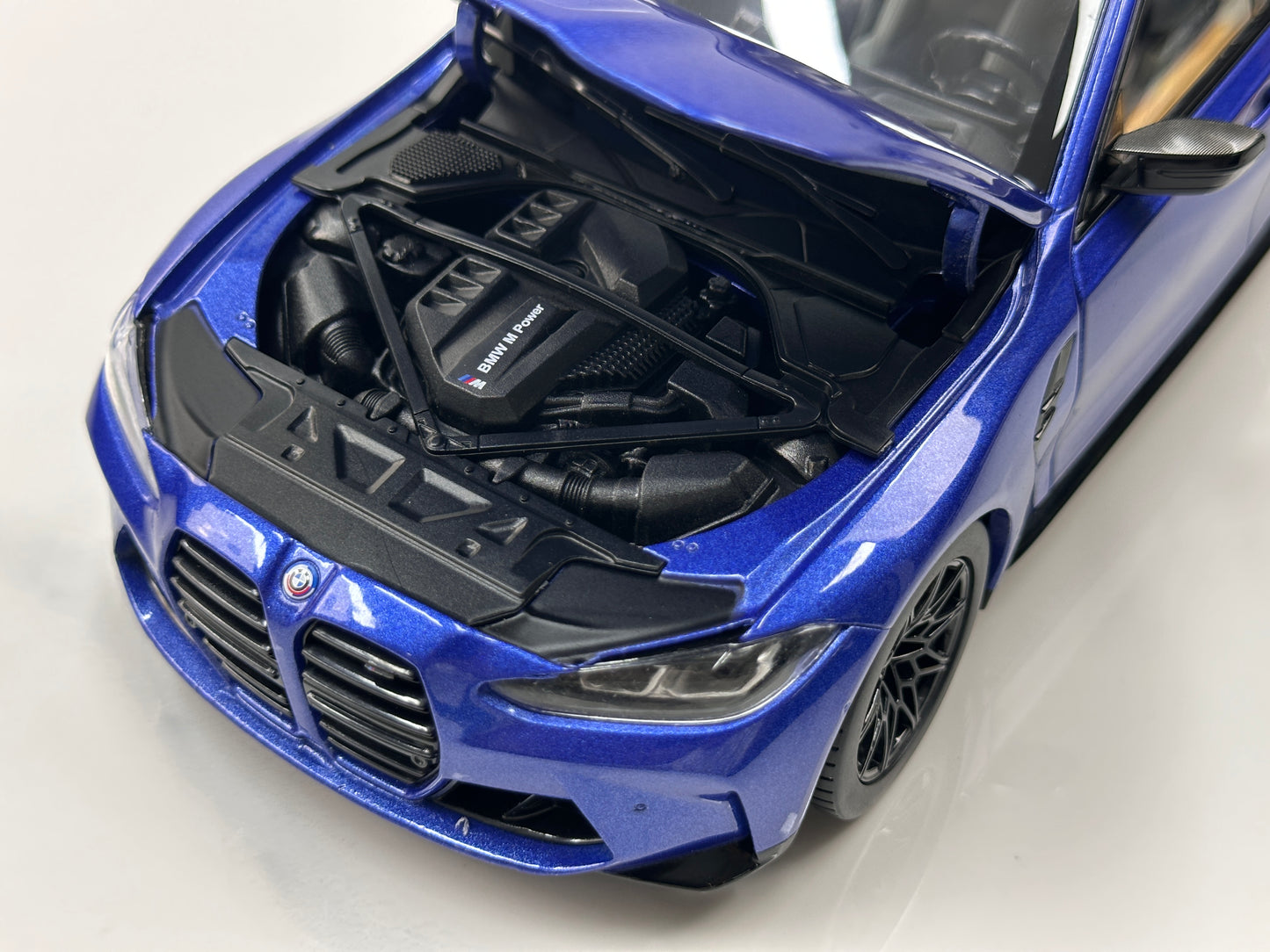 TSM MODEL 1/18 BMW M3 Touring M Portimao Blue TSM181029