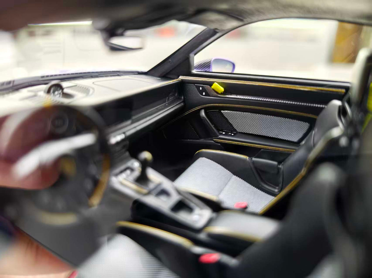 FuelMe 1/18 Porsche 992 GT3RS Purple FM18010LM-05