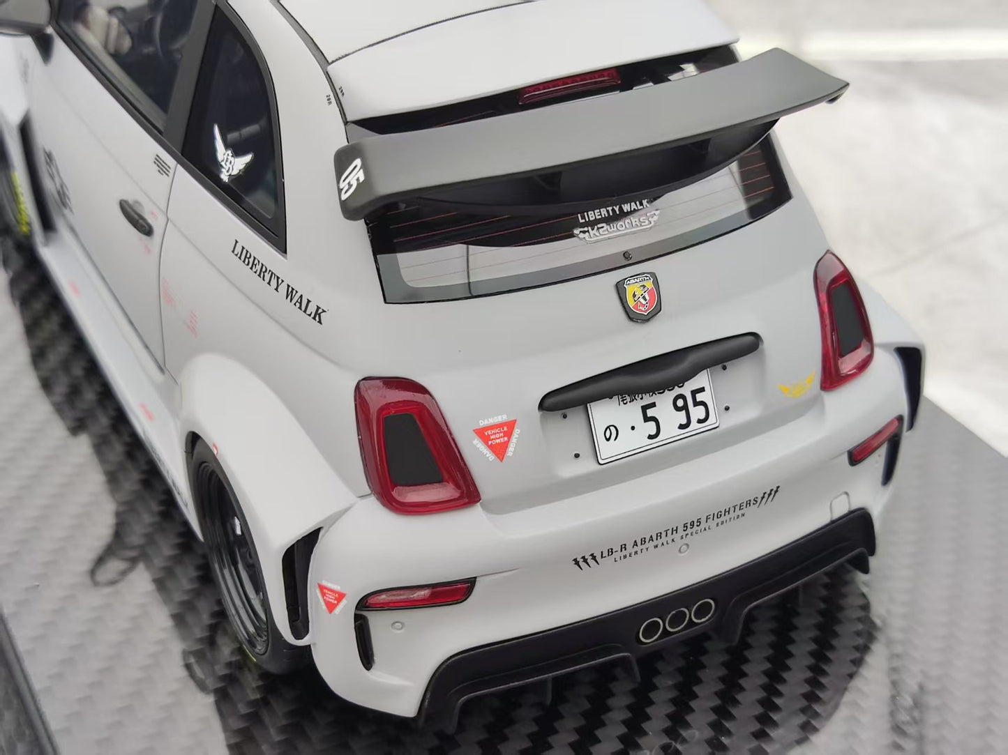 VIP 1/18 Abbas 595 Combat Gray VIP180