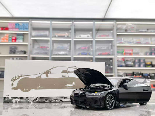 MINICHAMPS 1/18 BMW M4 Black 110020141