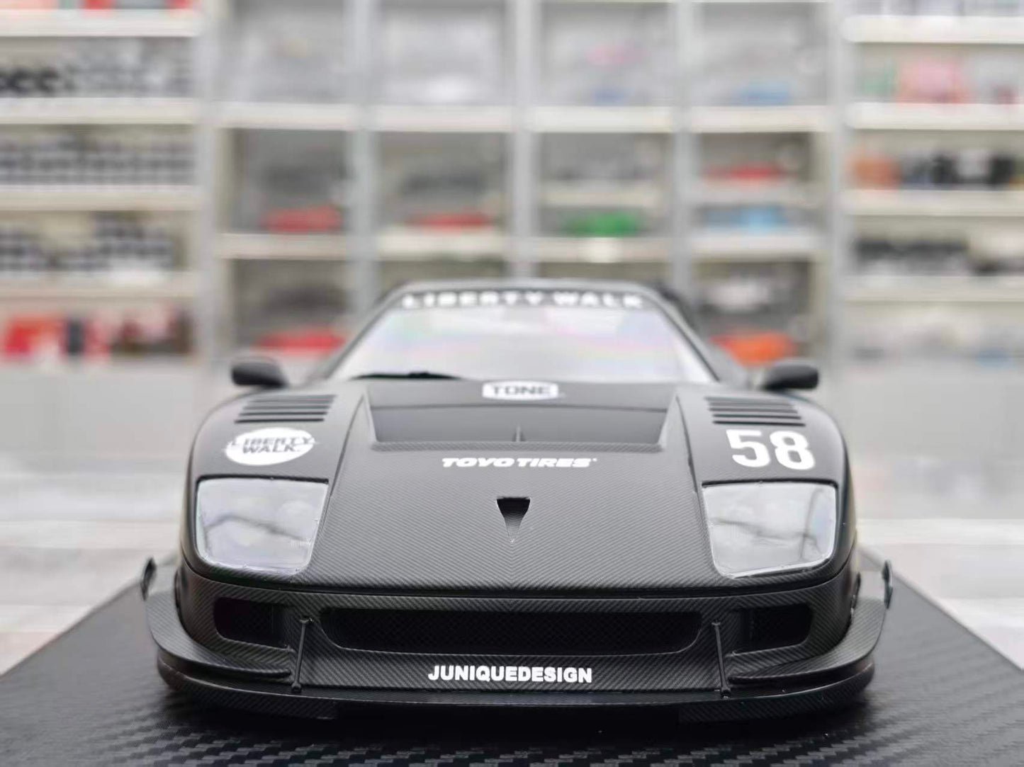 IG 1/18 Ferrari LB-WORKS 40 Full Carbon (IG3755 Full Carbon Fiber)