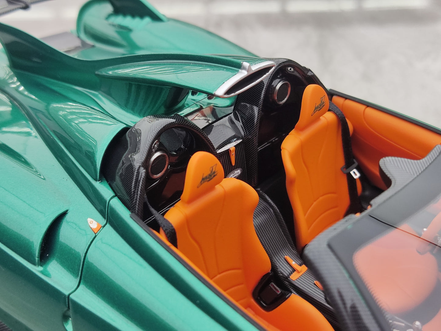 BBR 1/18 Pagani Imola ROADSTER Metallic Green P18250A