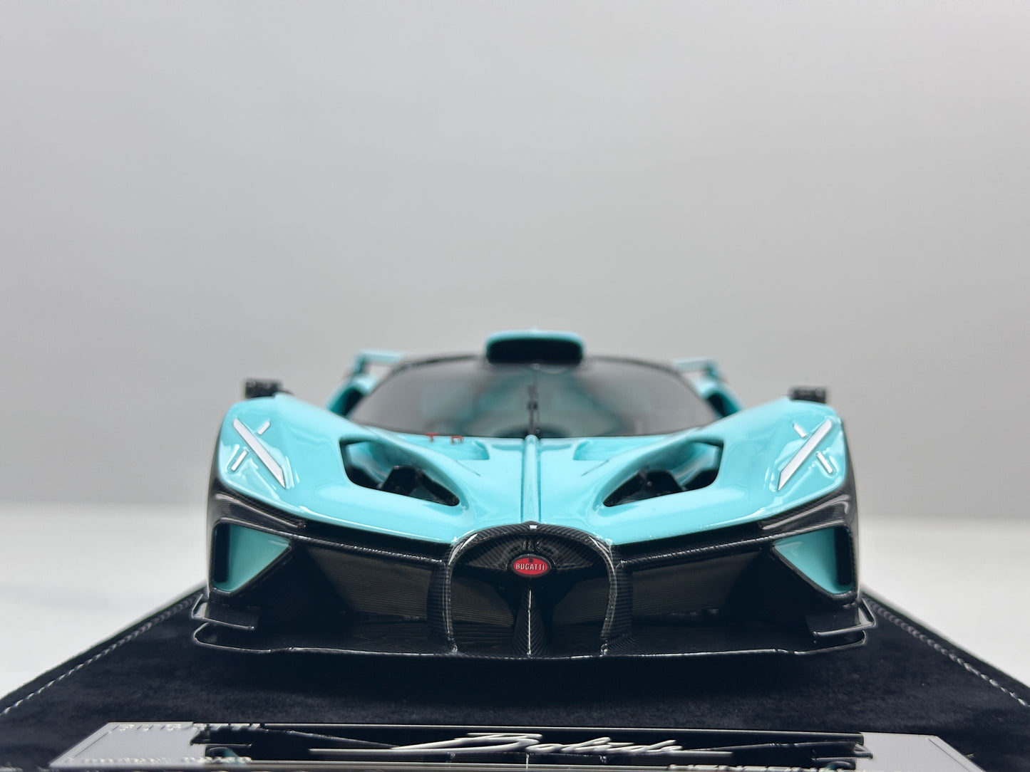 HH Model 1/18 Bugatti Bolide Tiffany Ultimate HH601