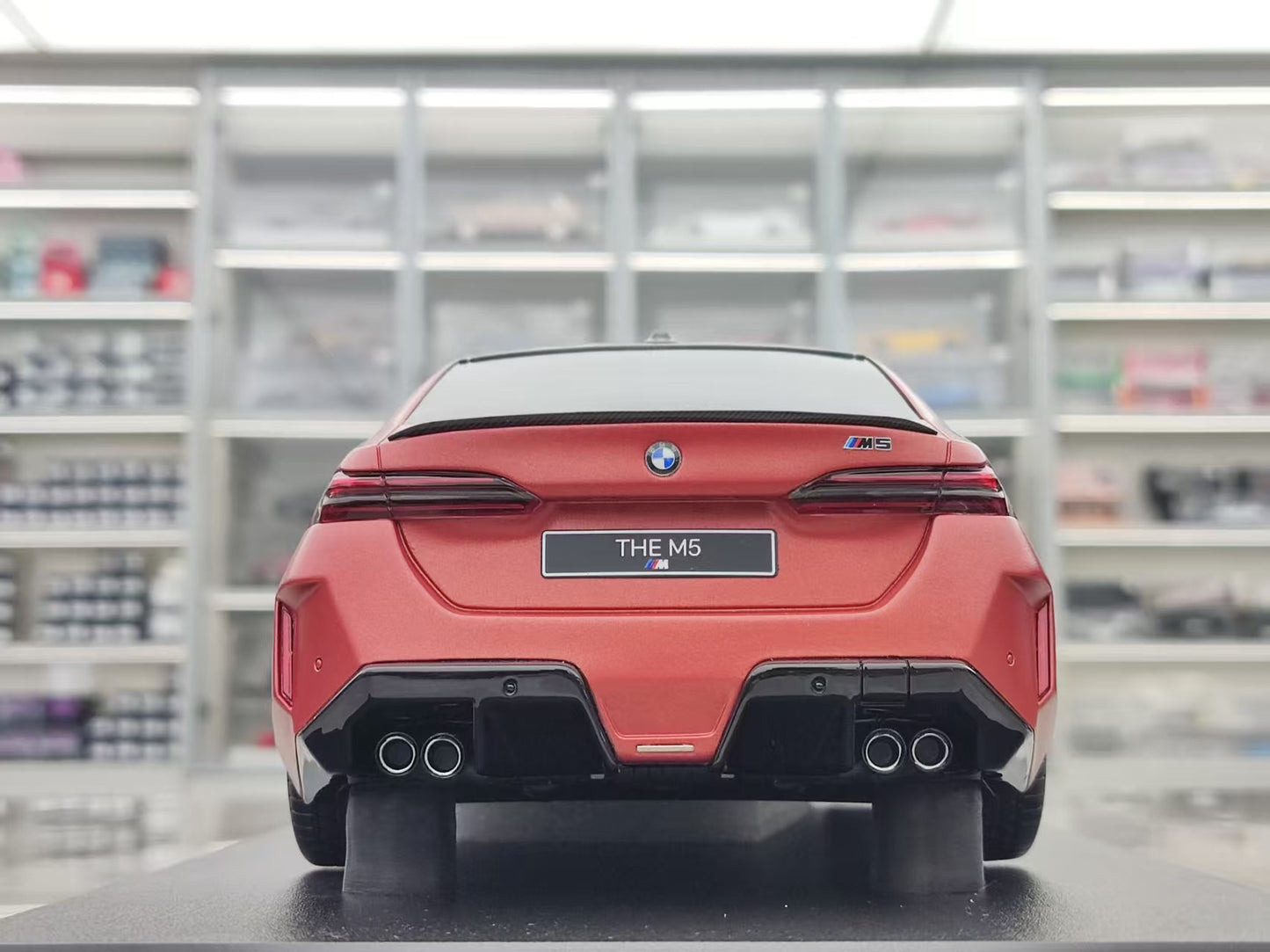 GT Spirit 1/18 BMW M5 Peable Beach Orange GT966