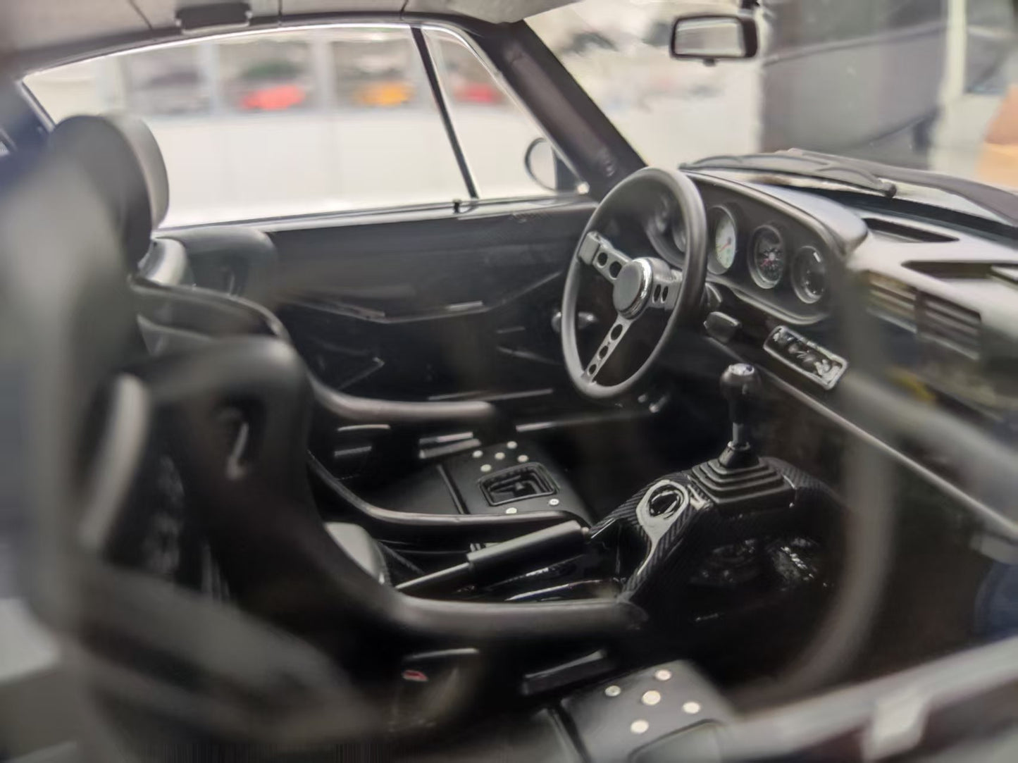 IVY 1/12 Porsche Singer DLS Black SM-IVY001