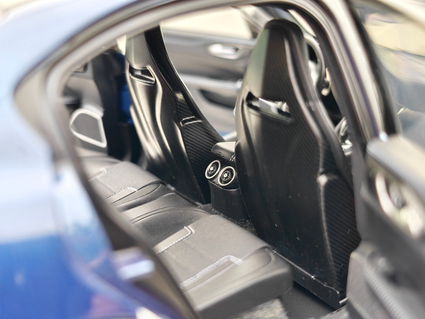 MOTORHELIX 1/18 Alfa Romeo Giulia GTA Monte Carlo Blue MH329