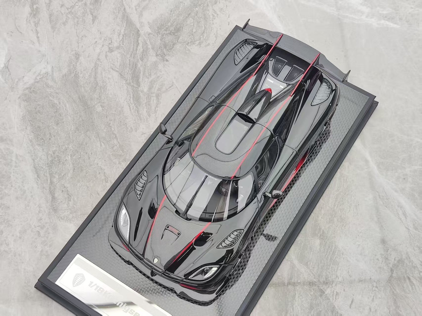 VMB 1/18 Koenigsegg Agera RSR Metallic Black VMB056