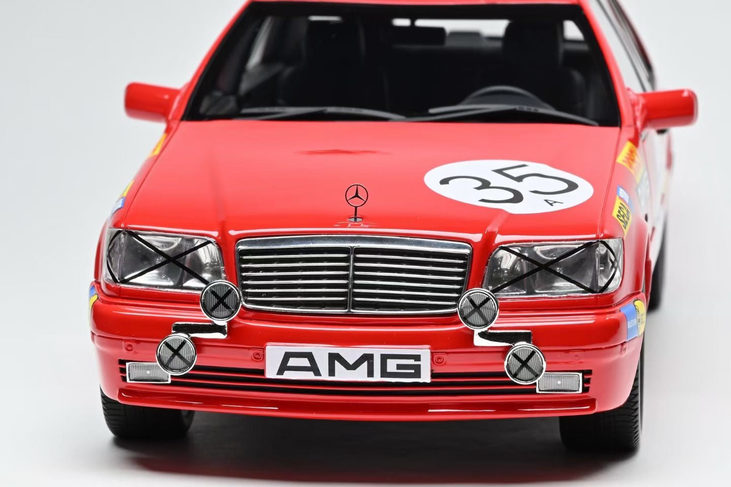 Vehicle Art 1/18 Mercedes-Benz BRABUS W140