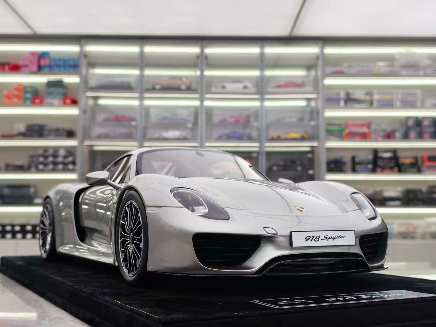 HH 1/8 Porsche 918 Spyde, Silver, HH525