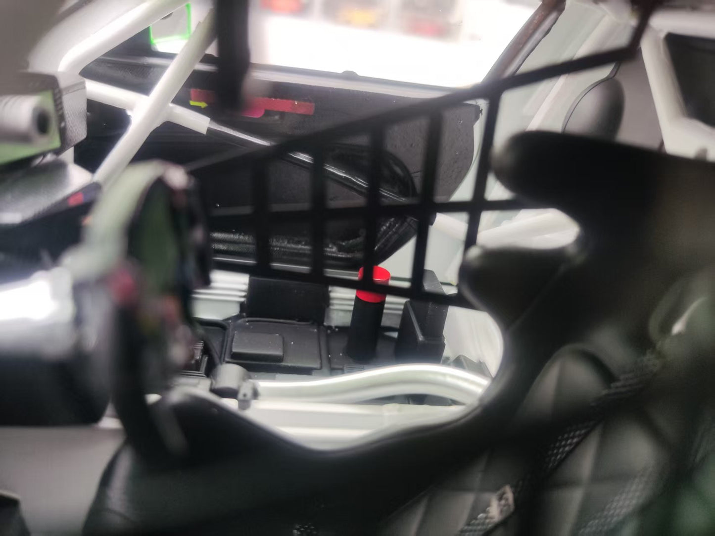 SPARK 1/12 Porsche 911 RSR-19 Project 1 Team, #56, 2023 Le Mans 24 Hours, Green Tyrannosaurus Rex, 12S044