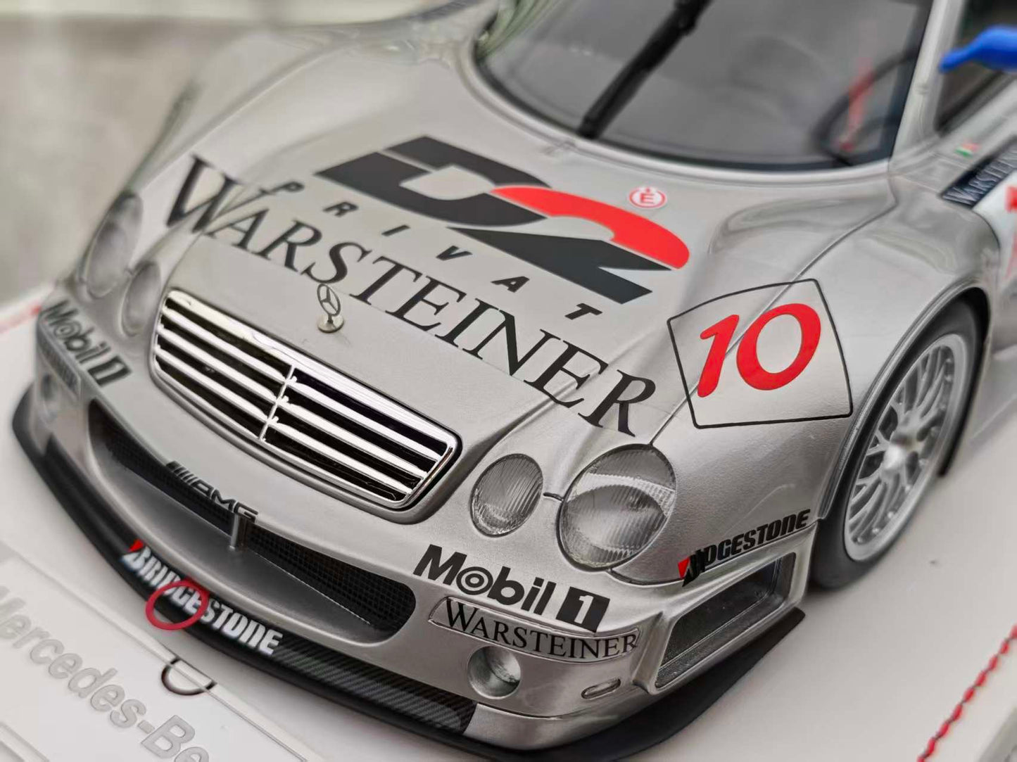 IVY 1/18 Mercedes-Benz CLK GTR Silver #10 IVY235