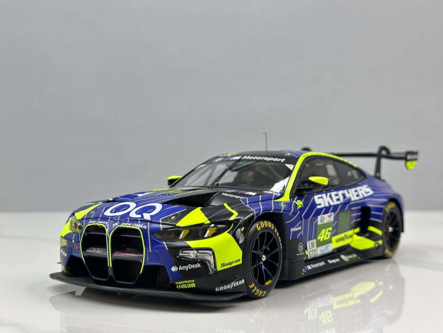 MINICHAMPS 1/18 BMW M4 GT3 EVO Team WRT 24H Le Mans 2025 Blue/Yellow Livery 110252346
