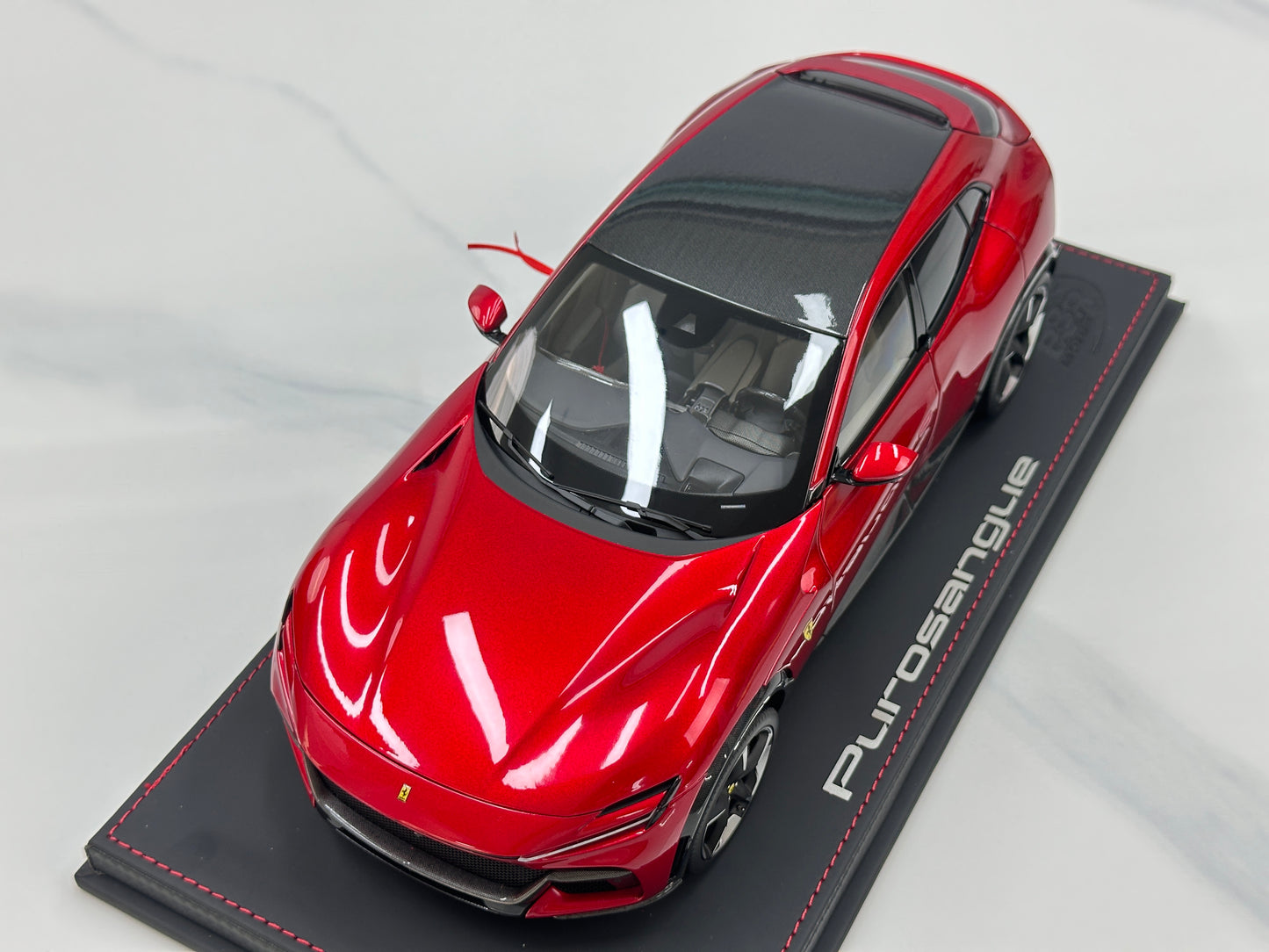 BBR 1/18 Ferrari Purosangue – Rosso Magma Metallic (Leather Base) – HE180052BDIE
