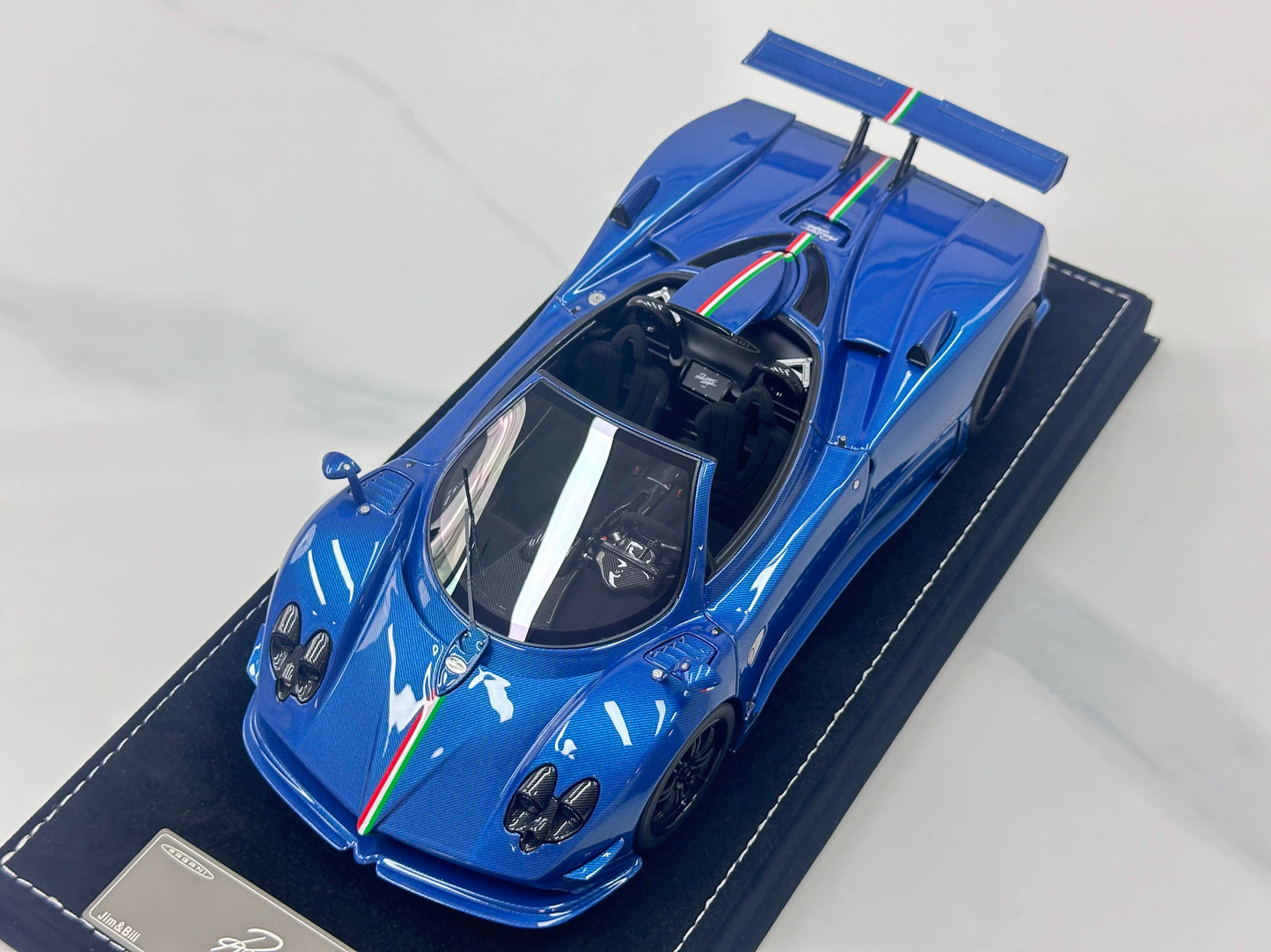 HH Model 1/18 Pagani Zonda Cinque Roadster Blue Full Carbon HH614