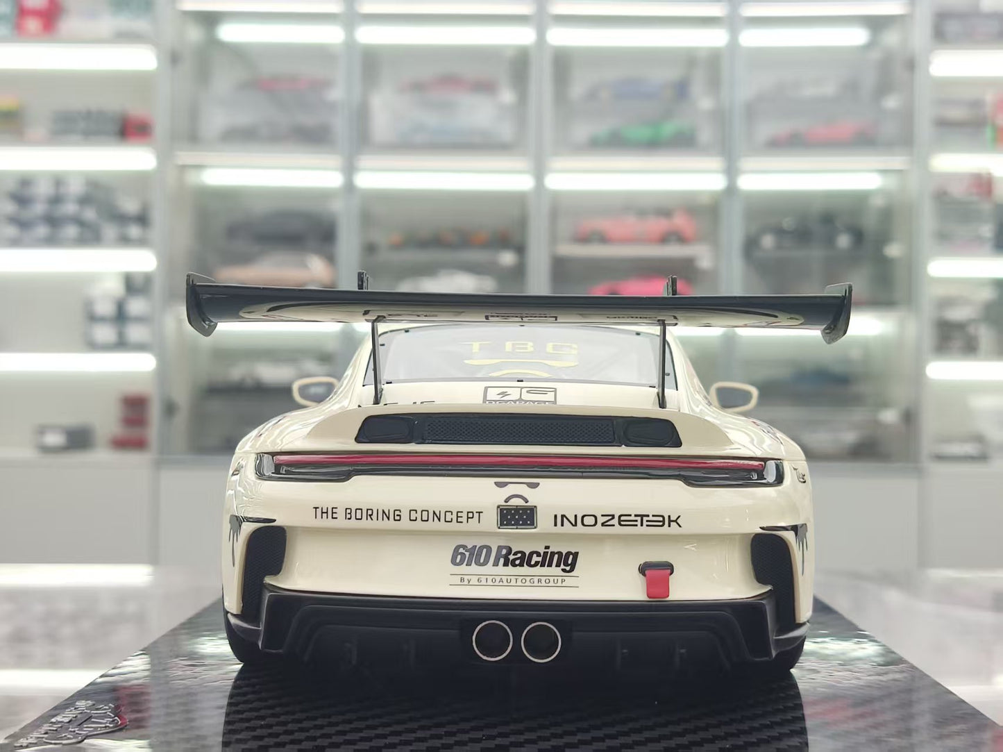 VIP 1/18 Porsche 911 GT3 CUP TBC boring white paint VIP179