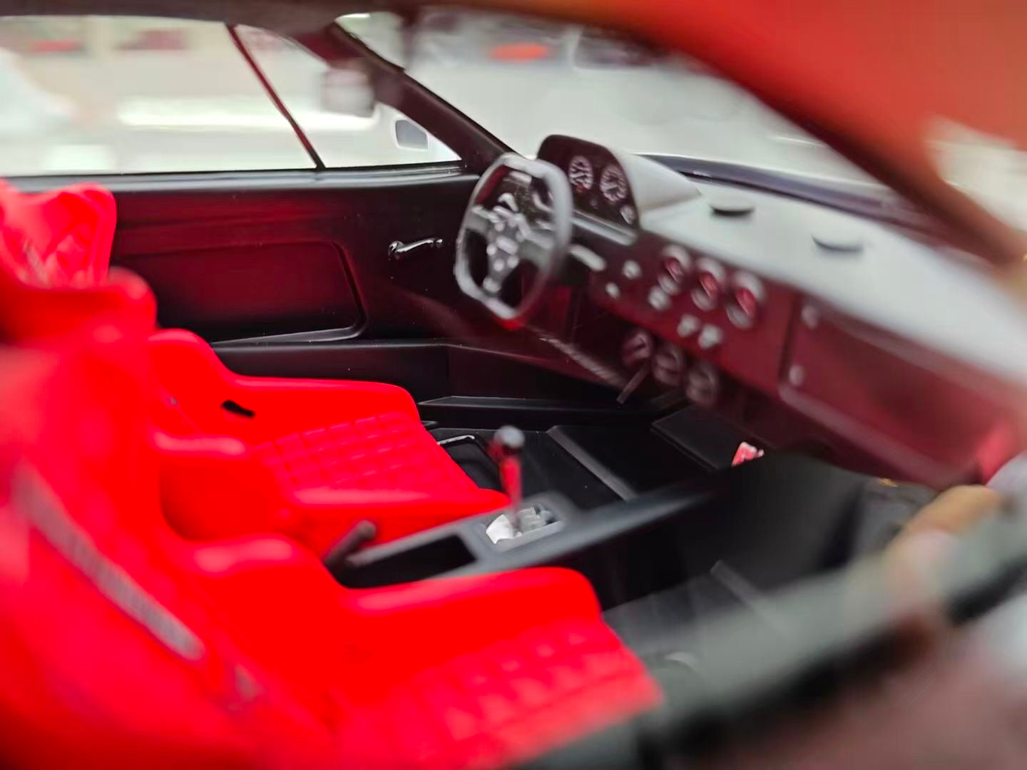 BBA MODEL 1/18 Ferrari F40 with carbon fiber sole BBA031