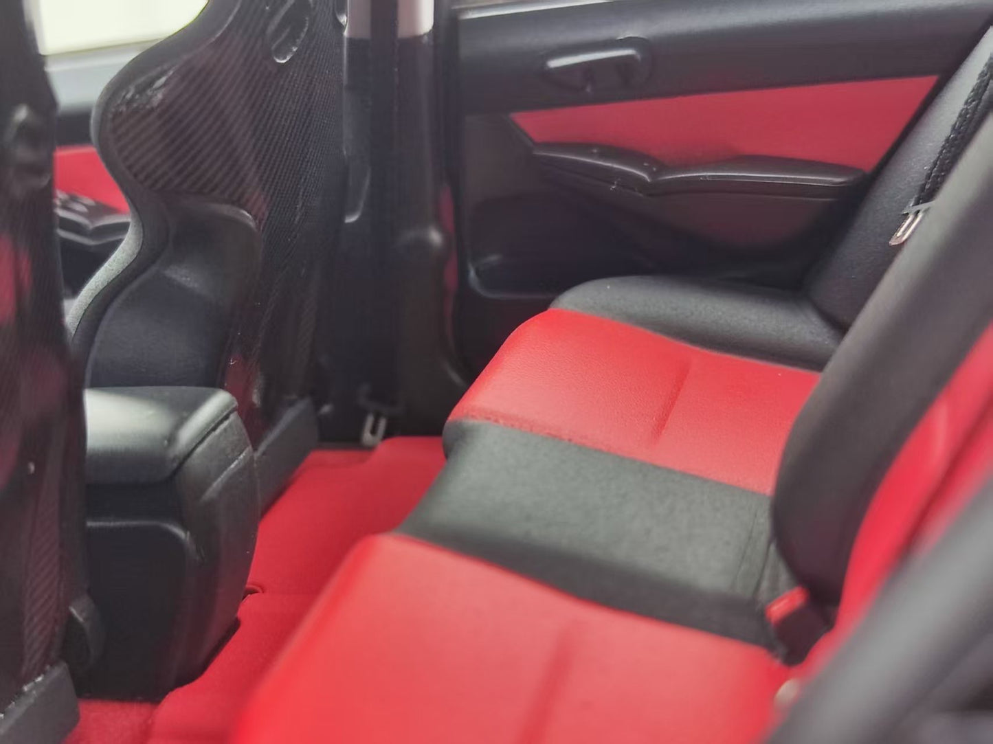 MOTORHELIX 1/18 Honda Civic Type R (FD2) MUGEN RR Milan Red MH352