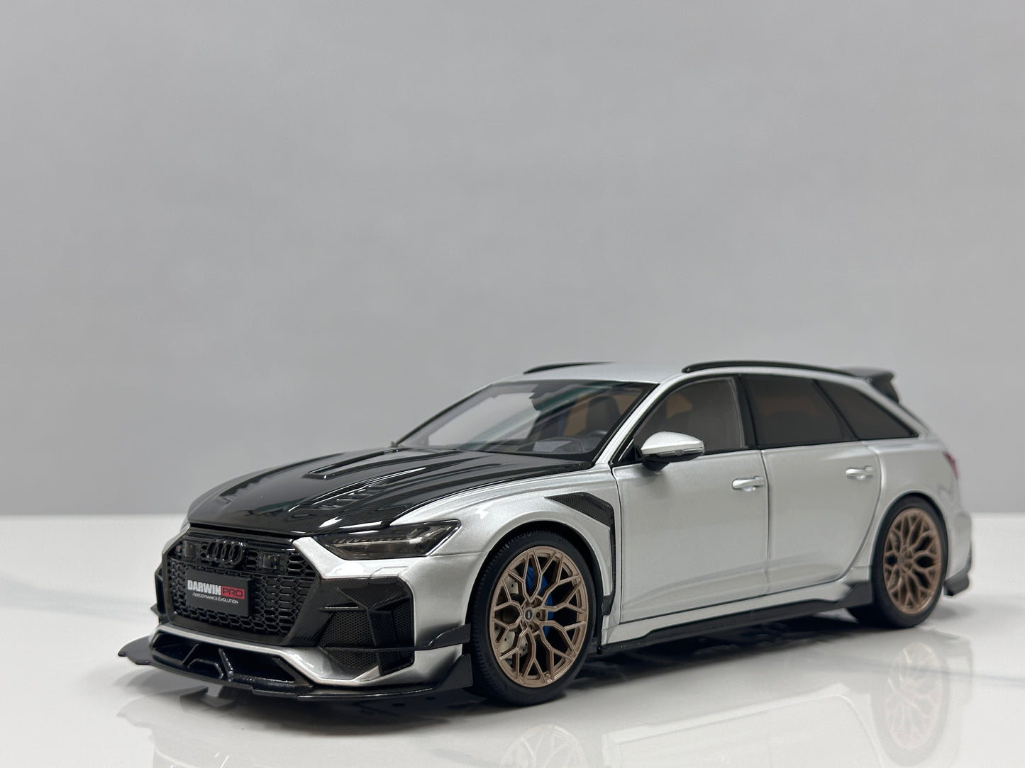 KILO Works 1/18 Audi Darwin RS6 Foil Silver KW022