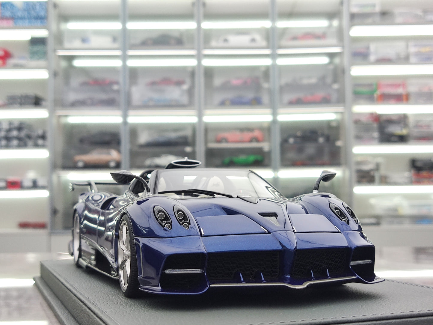 BBR 1/18 Pagani Imola ROADSTER Light Blue P18250B