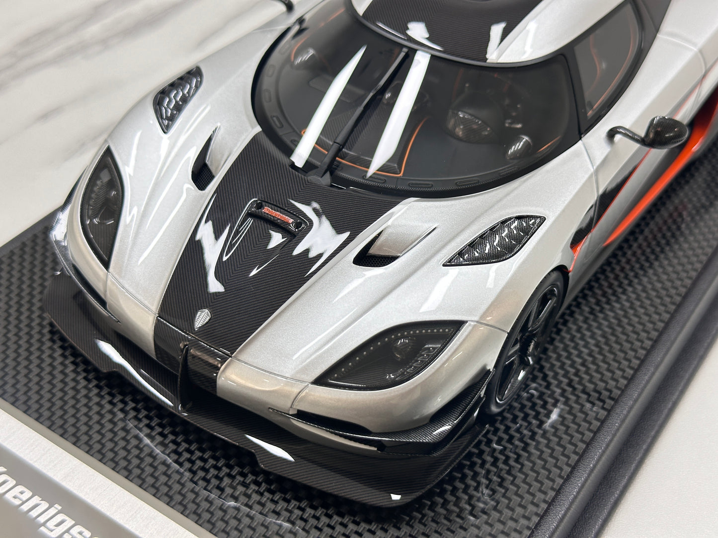 VMB 1/18 Koenigsegg ONE 1 Silver VMB058