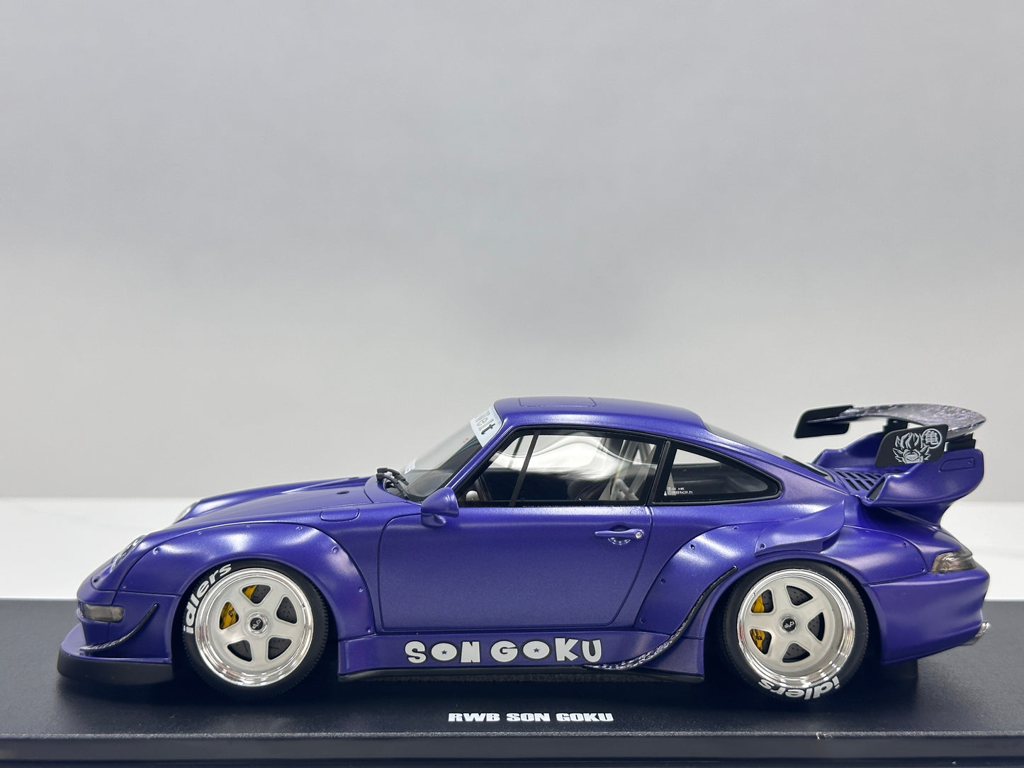 GT Spirit 1/18 Porsche RWB "Son Goku" Purple GT571