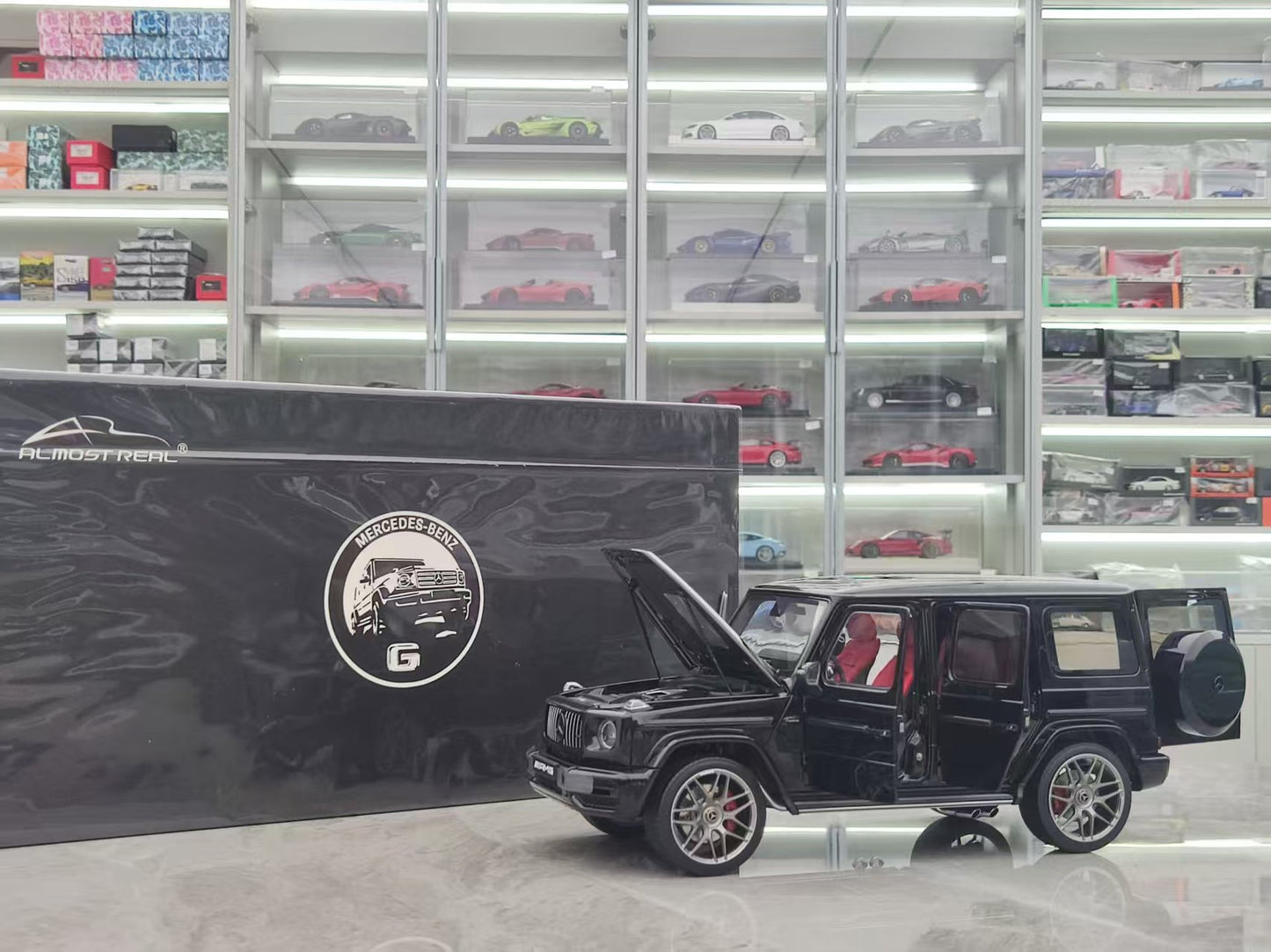 Almost Real 1/18 Mercedes-Benz AMG G 63 55th Anniversary 2022 Model, Black, Alloy Car Model 820806