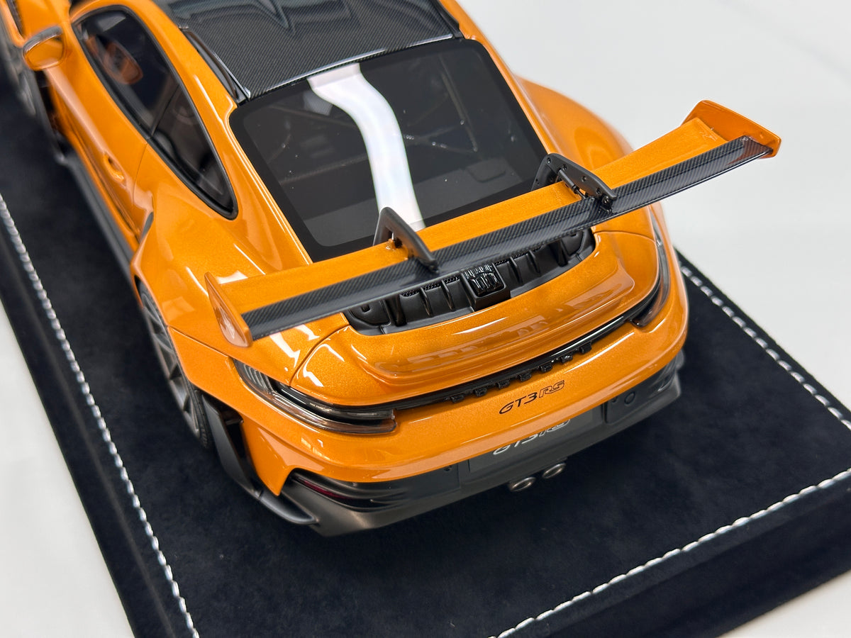 HH Model 1/18 Porsche 992 GT3 RS Volcano Orange HH729