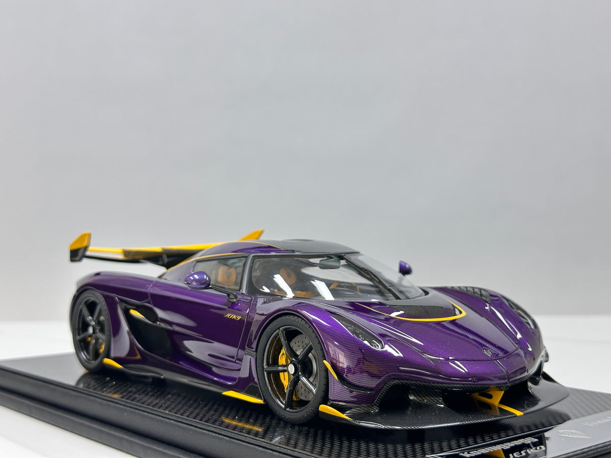 FrontiArt 1/18 Koenigsegg Jesko 7559 Purple FA209