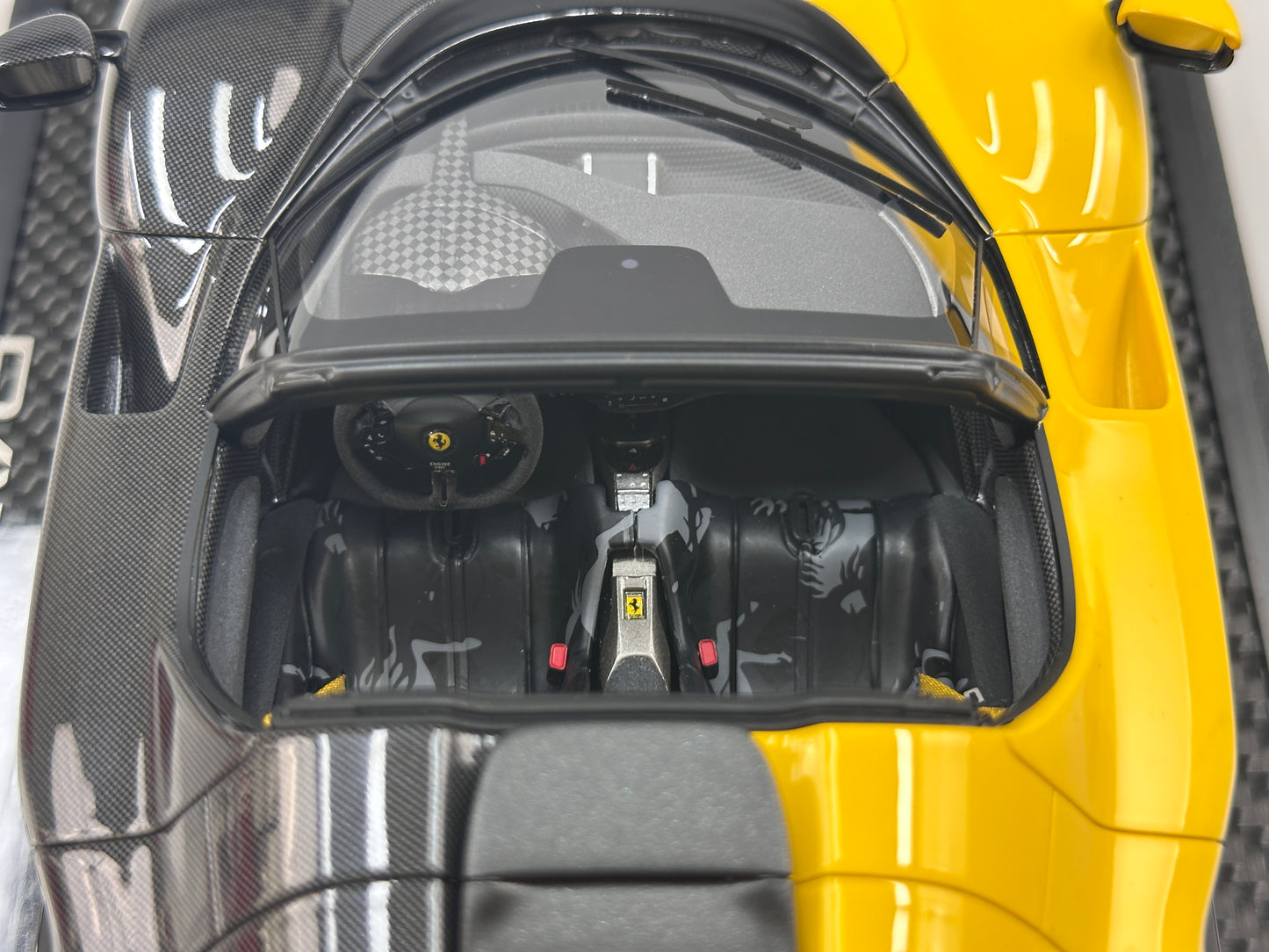 BBR 1/18 Ferrari SP3 Daytona 599+1 Spider - Open Roof Modena Yellow/Black Carbon Fiber P18214TMOCH