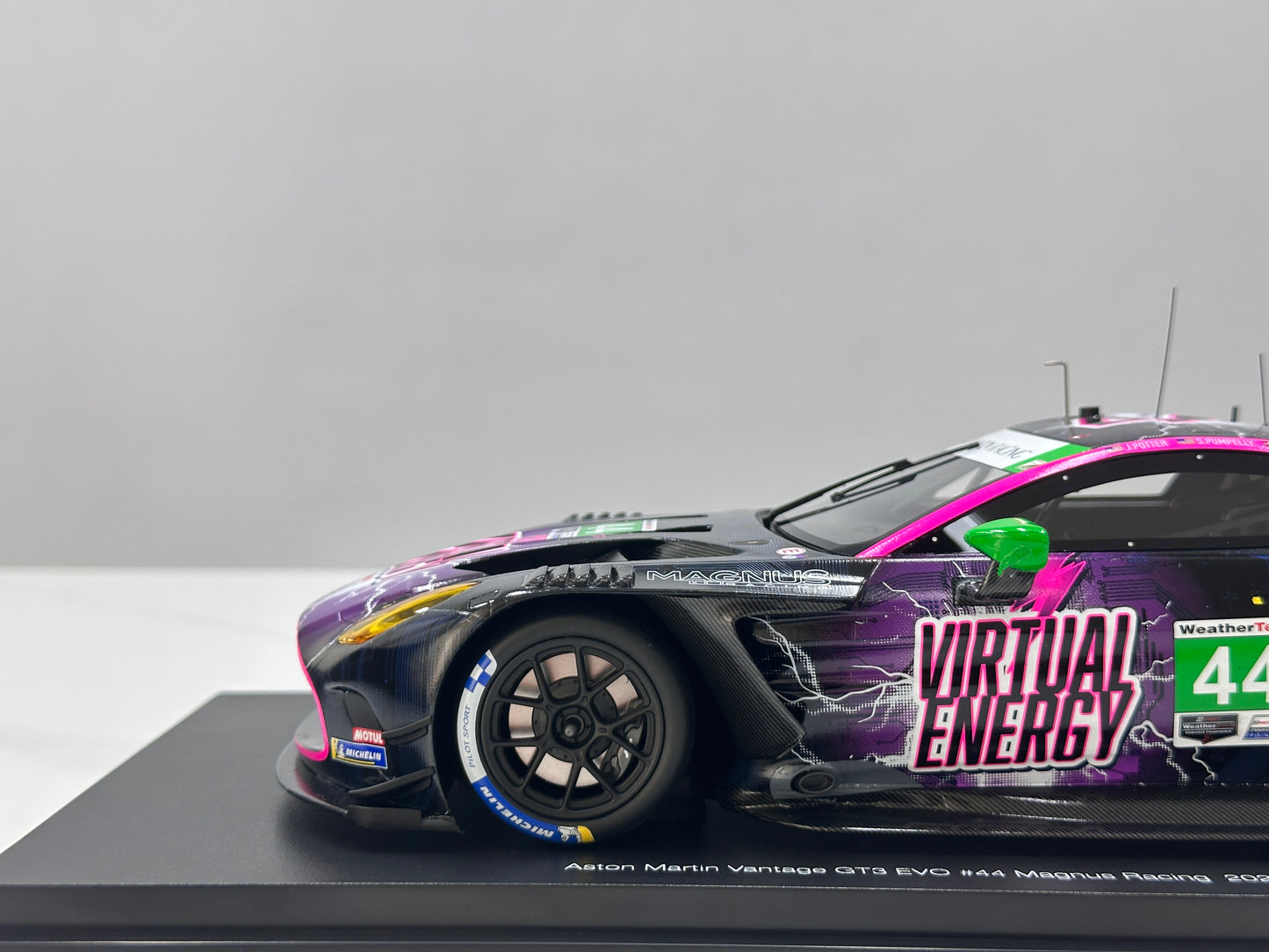 Topspeed 1/18 Aston Martin Vantage GT3 Evo #44 Magnus Racing Black/Purple Livery TS0690