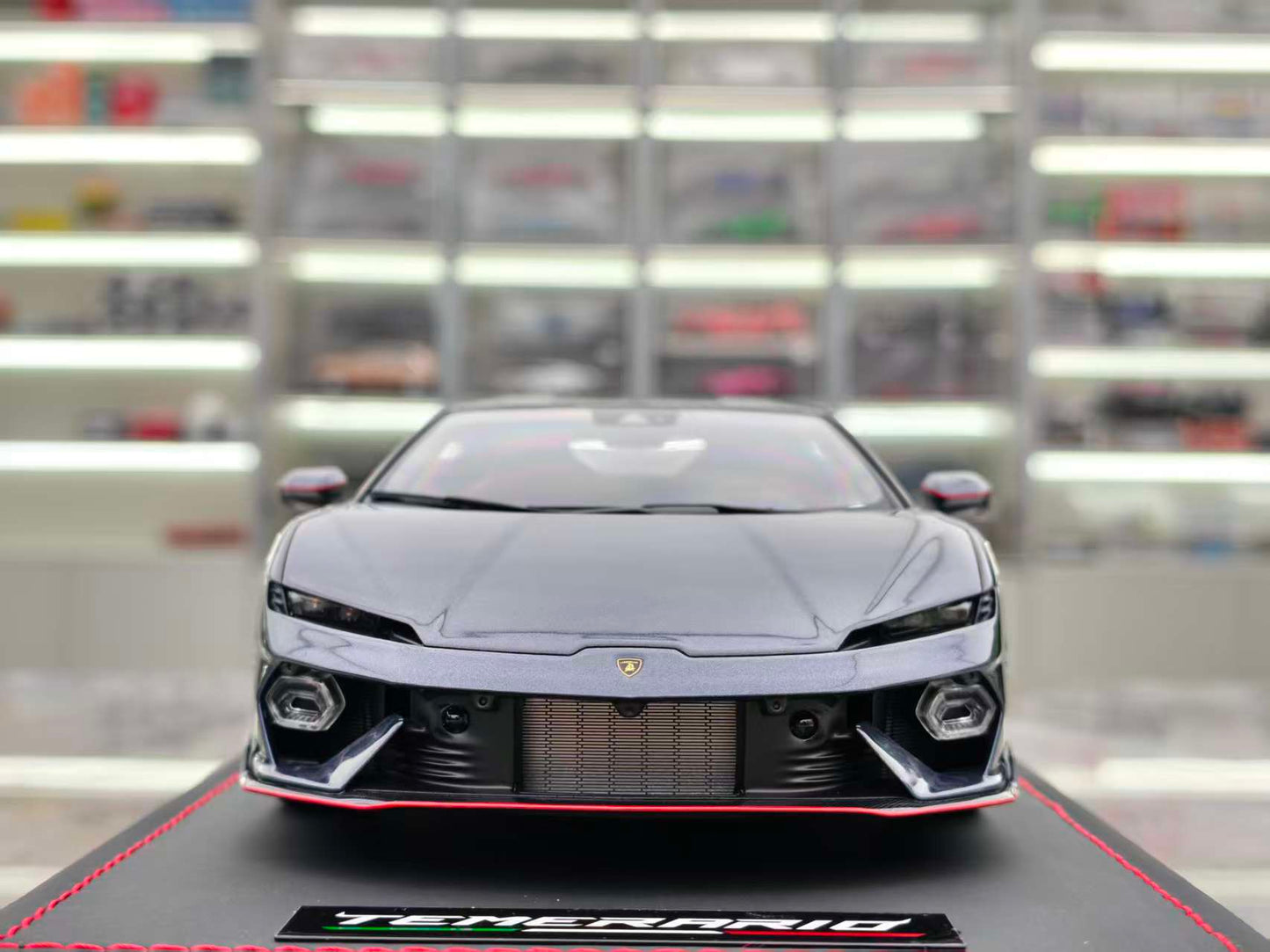 MR 1/18 Lamborghini Temerario AP Kit Grey LAMBO062SE2