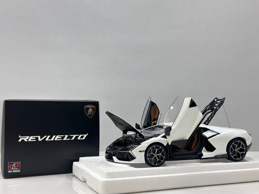 LCD 1/18 Lamborghini Revuelto – Die-cast Model with Fully Opening Parts – White (LCD18026-WH)