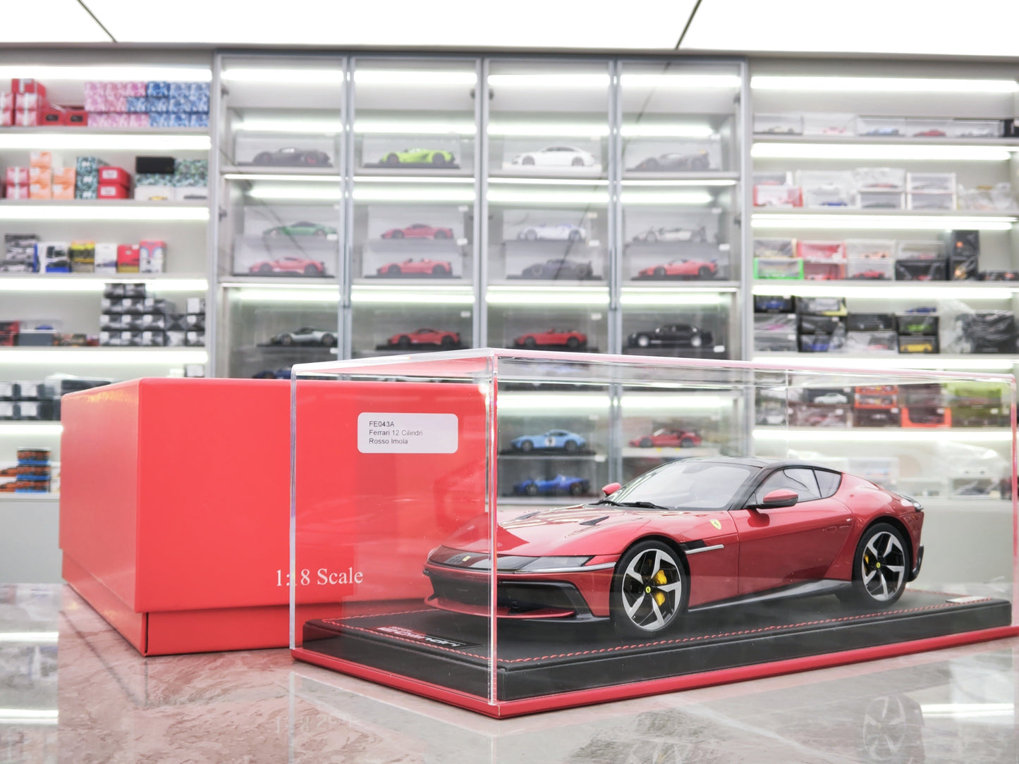 MR 1/18 Ferrari 12Cilindri Sports Car Model Imola Red Simulated Car Model FE043A