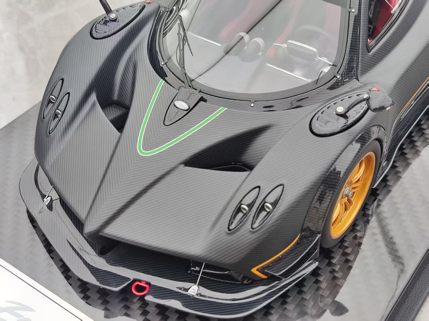 KASH MODEL 1/18 Pagani ZONDA R Matte Carbon Black KPZR001