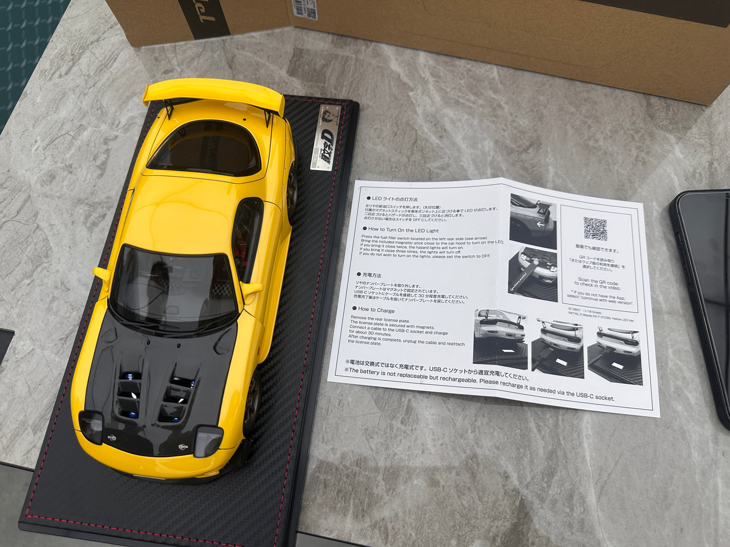 IG 1/18 INITIAL D Mazda RX-7 IG3801