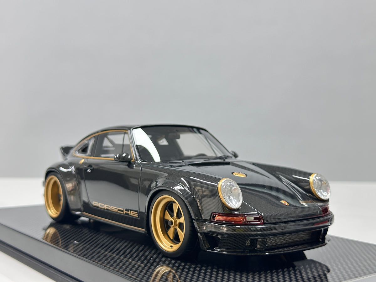 Dino Model 1/18 Porsche Singer DLS Black Carbon DC004